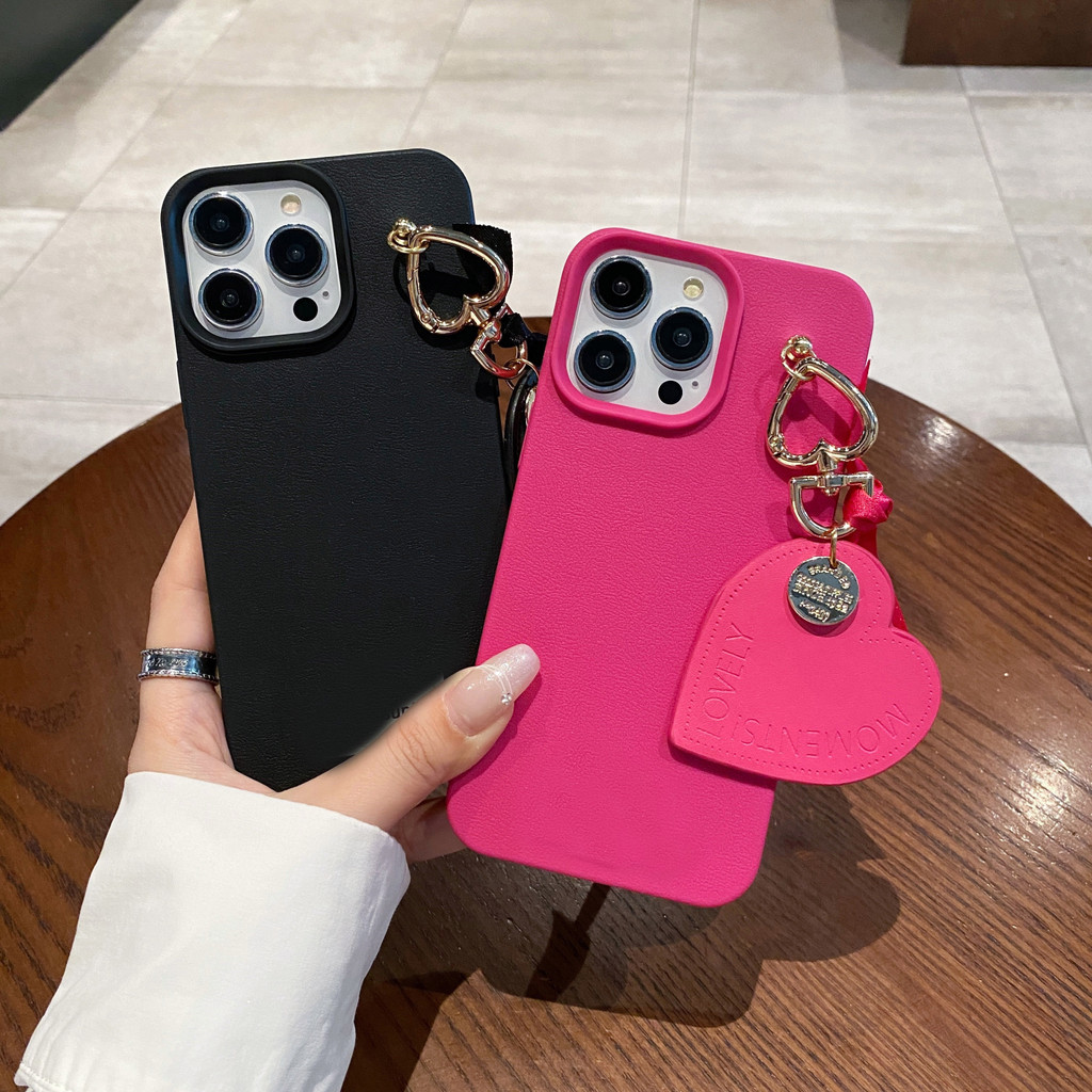 Simple หนังธรรมดาสีทึบ Love จี้รวมทุกอย่างปกอ่อนสําหรับ iphone 16 15 14 13 12 11 Pro Max 16plus 15max XsMax XR X Xs โทรศัพท์มือถือปกหลัง