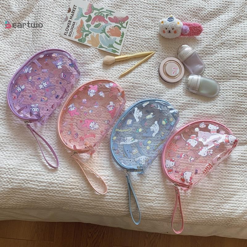 <beartwo>Sanrio Hellokittyกระเป๋าเครื่องสําอางใสkuromi Cinnamorollกระเป๋าชายหาดความจุขนาดใหญ่กระเป๋าเครื่องสําอางแบบพกพาล้างกระเป๋าNice
