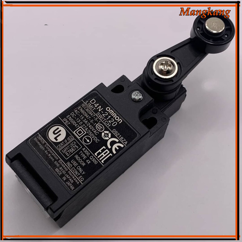 ของใหม่! D4N-2120 D4N  Automation and Safety Limit Switches