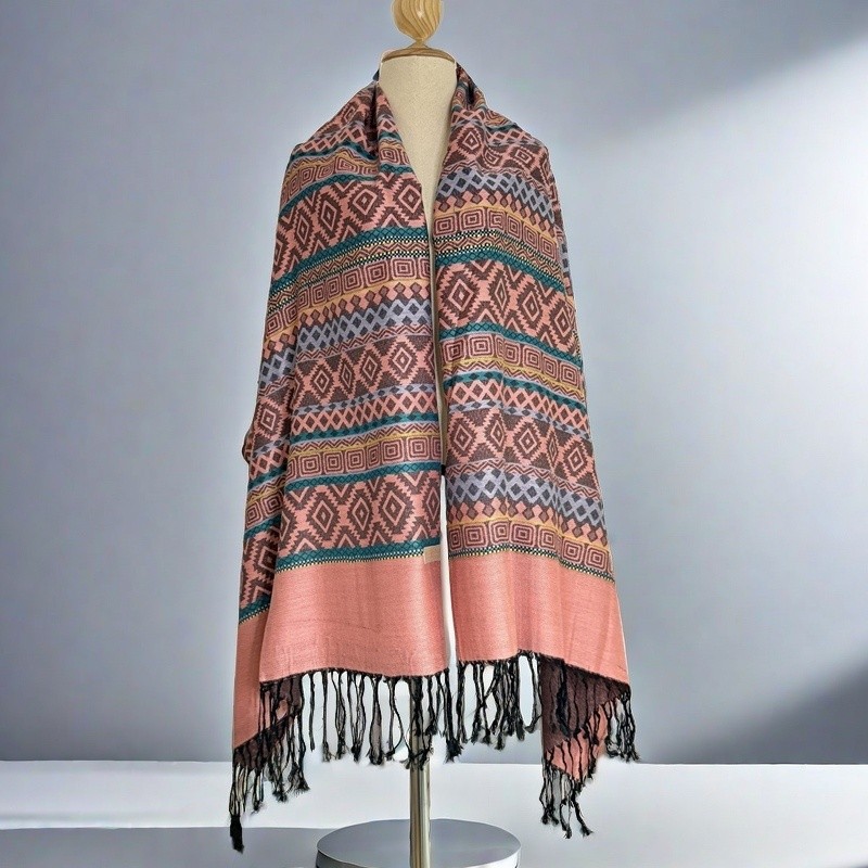 CODผ้าคลุมลายไทยคลาสสิก 70×180 ซม. ส่งจากไทย เนื้อผ้านุ่มหรู มีครุย หลายสีสวย ใส่ได้ทั้งหญิงชาย ของขวัญไทย