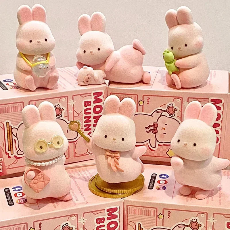 [คลังสินค้าพร้อม] MOMO Bunny Daily Series Blind Box Cute Bunny Anime Figures Doll