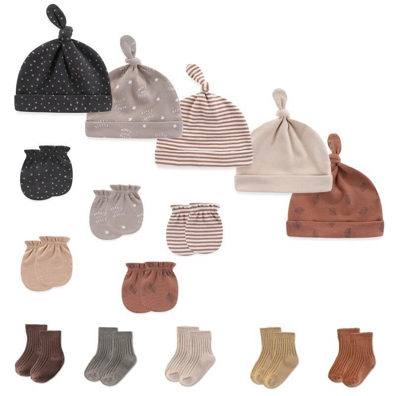 Kiddiezoom 15 ชิ้น หมวกทารกแรกเกิด unisex + รัก + ชุดถุงเท้าการ์ตูนผ้าฝ้ายแท้สีทึบอุปกรณ์เสริมทารกแรกเกิด