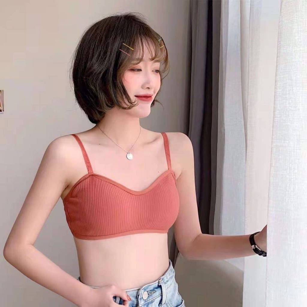 CD HOME เสื้อชั้นในผู้หญิง สายเดี่ยว เสื้อในไร้โครง บรา ผ้าร่องแบบสวม มีฟองน้ำในตัว ถอดซักได้