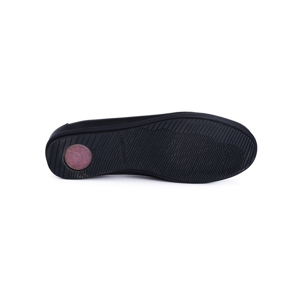 Hush Puppies รองเท้าผู้หญิง รุ่น HP 8WCFI1615A - สีดำ (รองเท้าลำลองหนังแท้ แบบสวม)