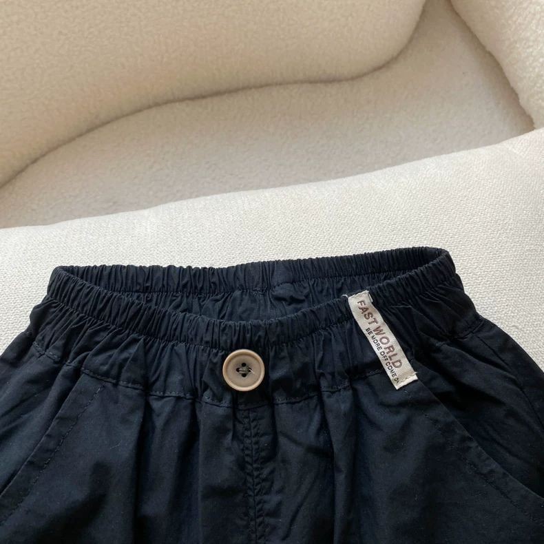 เด็กชายฤดูร้อนสไตล์ใหม่เวอร์ชั่นเกาหลีผ้าฝ้ายแท้แฟชั่นที่เรียบง่ายสีทึบแพทช์หล่อหลวมระบายอากาศสบายๆทุกการแข่งขันกางเกงกีฬา - รูปที่ 7