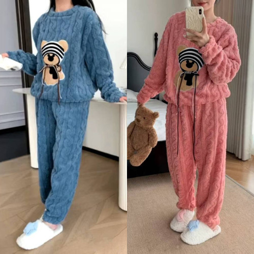 JS04 ชุดเซ็ท2ชิ้น  เสื้อแขนยาว + กางเกงขายาว งานปักหมีผูกเชือก จั๊ม ไม่มีกระเป๋าข้าง ผ้านาโน นิ่มใส่สบาย