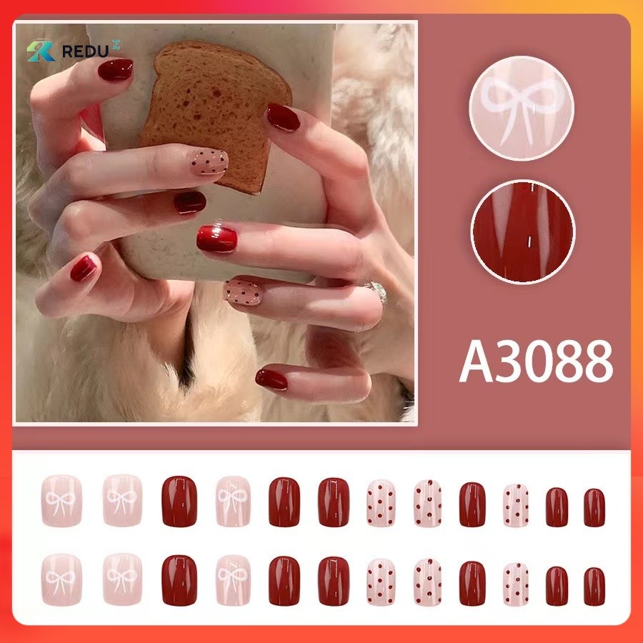 🎁【TT3088】เล็บปลอม เล็บปลอมสำเร็จรูป กันน้ำ หลากหลายสไตล์ 24 ชิ้น