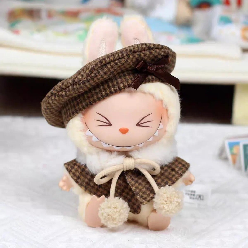 FYG สําหรับ 15 ซม.น่ารัก Labubu V1 V2 Mini ตุ๊กตาสไตล์ตาราง retro Cape พร้อมชุด Beret Labubu เสื้อผ้าเครื่องแต่งกาย Labu Ropa เสื้อผ้าของขวัญ