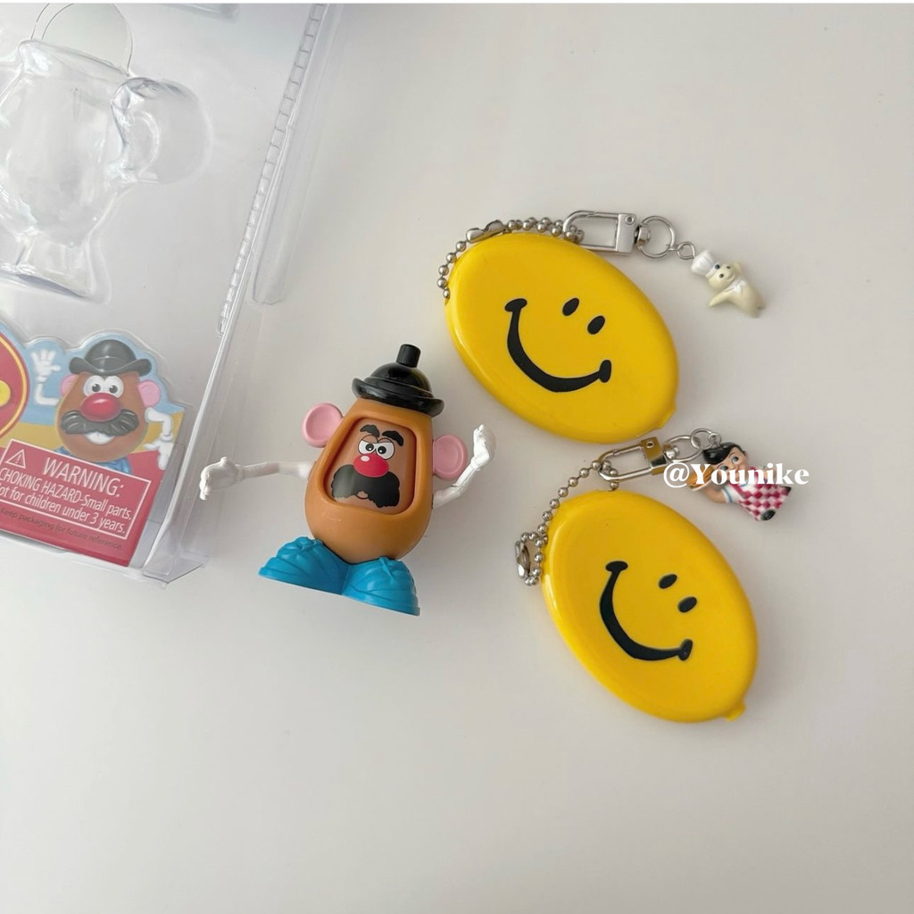 สไตล์เกาหลี อิน อารมณ์ดีหน้ายิ้มสร้างสรรค์กระเป๋าใส่เหรียญที่ไม่ซ้ํากันมินิน่ารักสร้างสรรค์ที่ไม่ซ้ํากันพวงกุญแจจี้กระเป๋าบล็อกเกอร์สไตล์เดียวกันแฟชั่นจี้หม