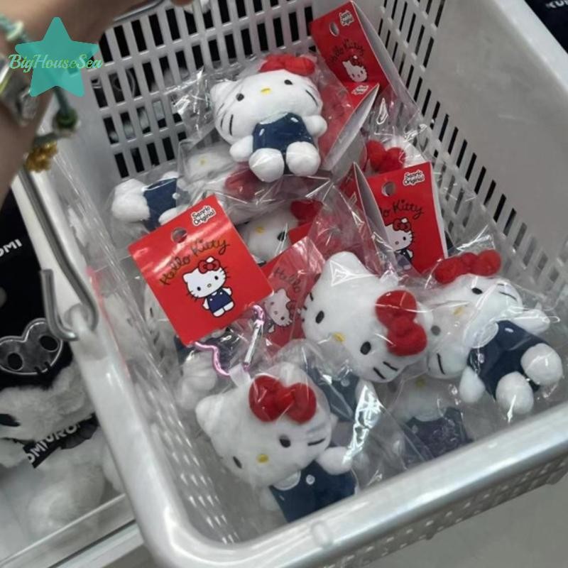 SANRIO [BigHouseSea] 10 ซม.Sanrio Hello Kitty พวงกุญแจตุ๊กตา Kawaii การ์ตูนหัวใจหัวเข็มขัดตุ๊กตาของเล่นจี้น่ารักกระเป๋าเป้สะพายหลังเครื่องประดับของขวัญ Charm ใหม่
