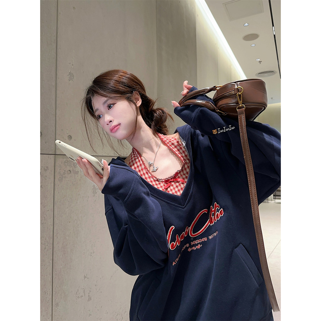 ยิงจริงราคาจริง ~ American Retro Two-Piece Halterneck Hooded Sweatshirt Women Loose Jacket Long-Sleeved All @