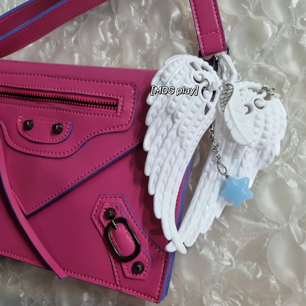 สไตล์เกาหลี ins Blogger สไตล์เดียวกัน Niche Design y2k Angel Wings จี้กระเป๋าอุปกรณ์เสริมจี้ Girly Feeling