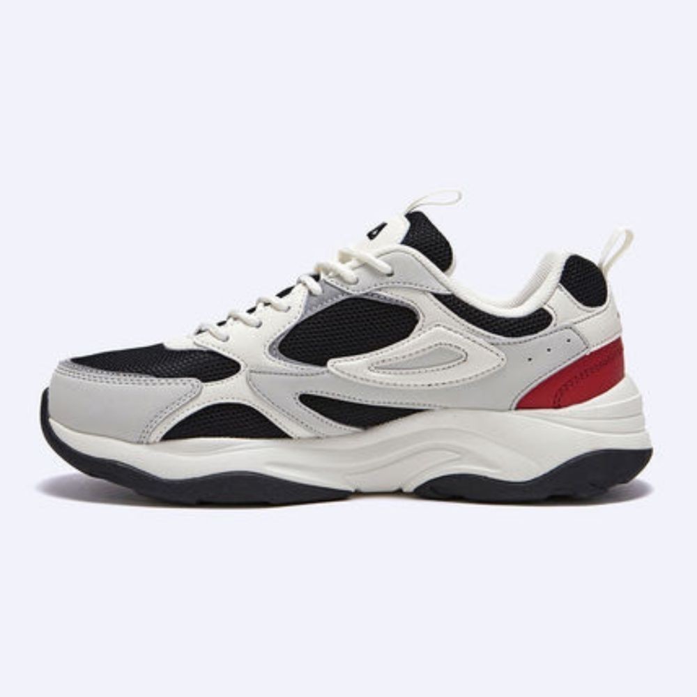 FILA รองเท้าลำลองผู้ใหญ่ RAY BUMPER - WHITE
