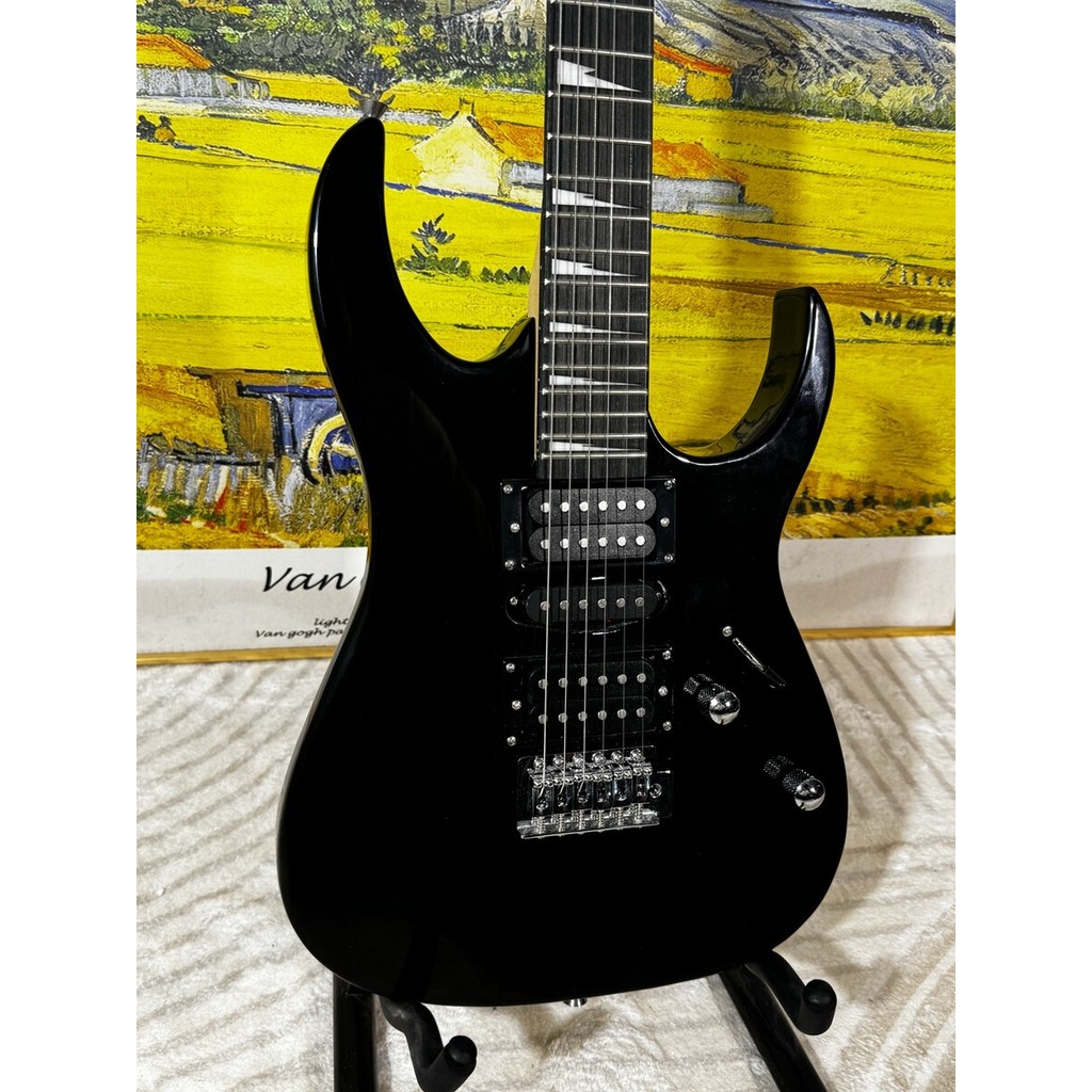 Ibanze GRG170DX RG Gio Series กีตาร์ไฟฟ้าสีดํา