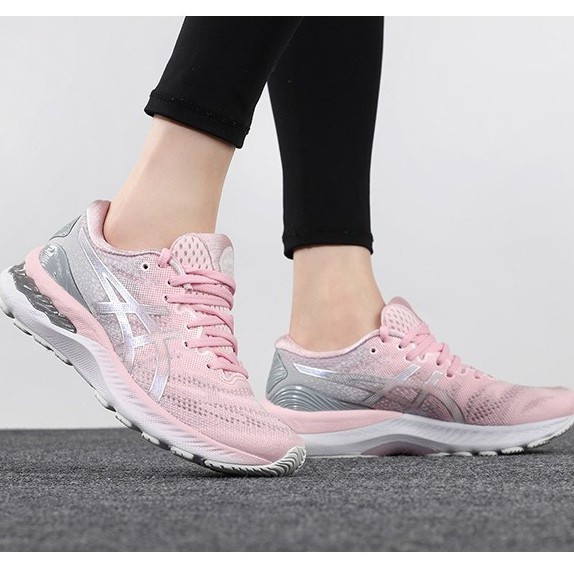 2022Asics Gel-Nimbus ผู้หญิงรองเท้าวิ่งกันกระแทกจ๊อกกิ้งสี Nimbus 23 รองเท้ากีฬาระบายอากาศ 1012a885-