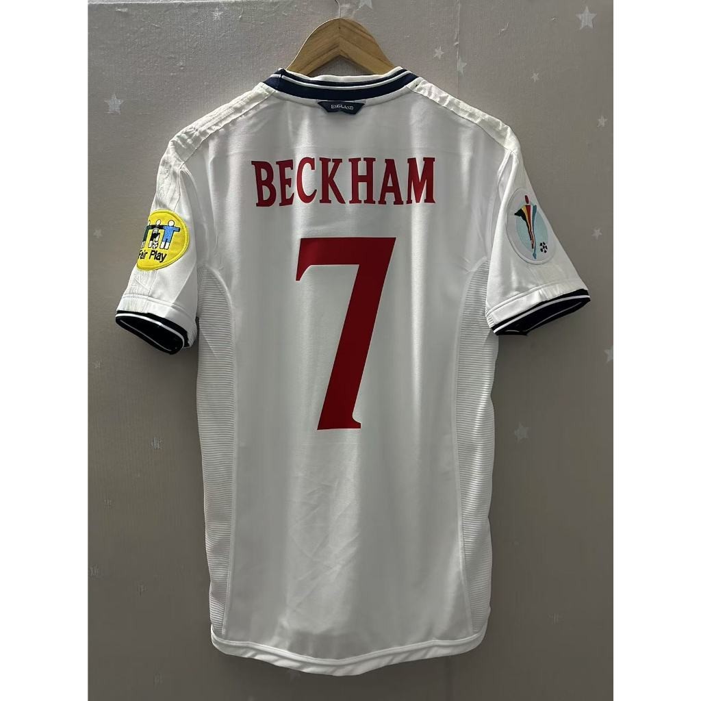 2000 England Home Retro Football Jersey - Beckham, Scholes, Shearrer Custom Fan T-Shirt - High-Quali