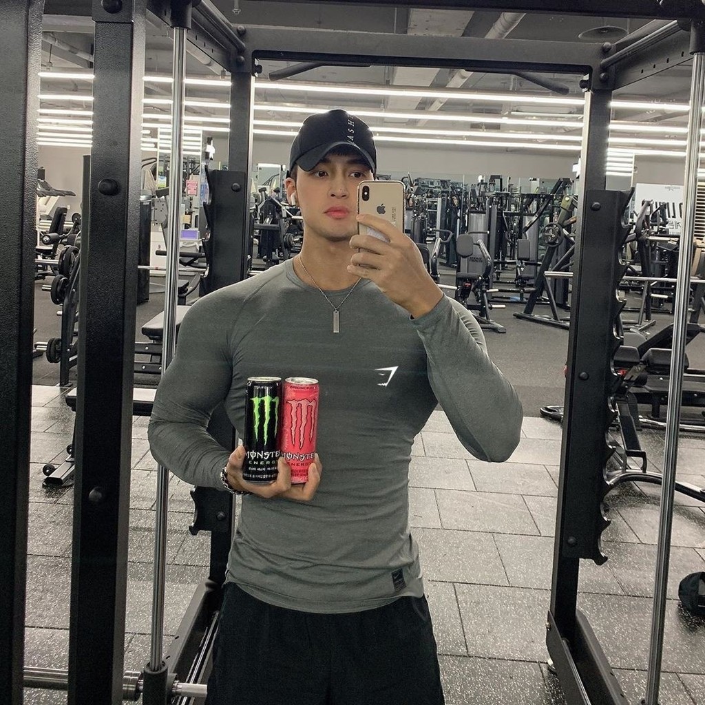 ชุดออกกำลังกายผู้ชาย Gymshark กางเกงเลกกิ้งกีฬา เสื้อยืดแขนยาวแห้งเร็ว ยืดหยุ่น คอวีระบายอากาศ