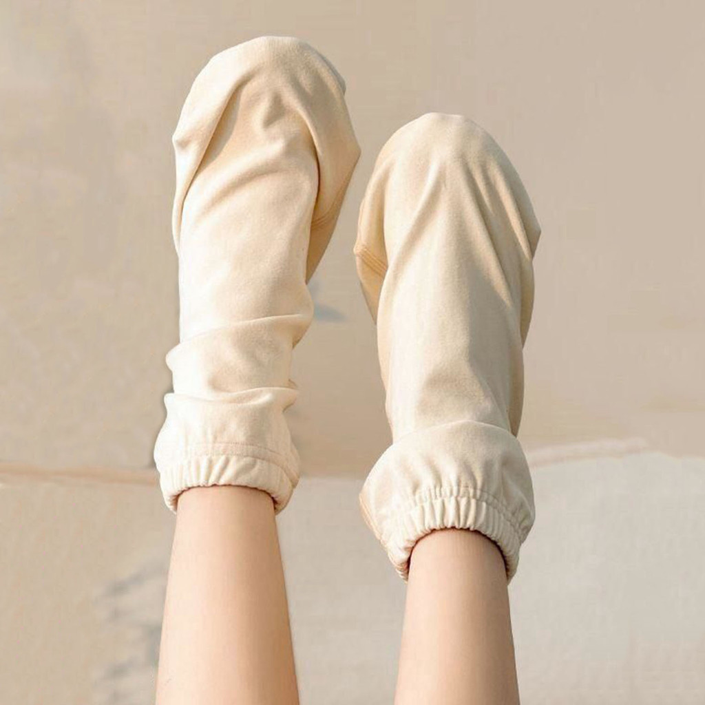 （คลังสินค้าไทย）ถุงเท้าสำหรับนอน ยืดหยุ่น อุ่นเท้า สวมใส่ง่ายทั้งผู้หญิงและผู้ชาย