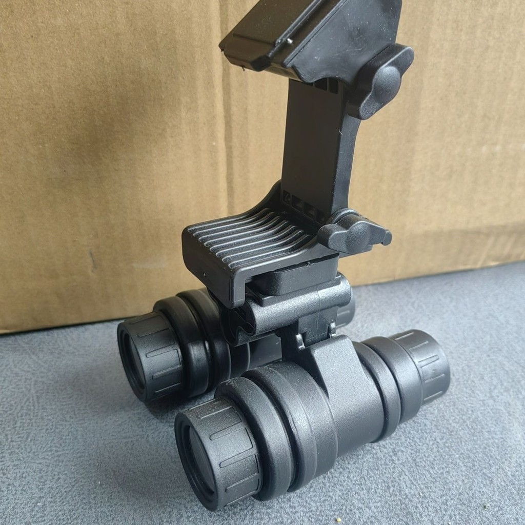 หมวกกันน็อคยุทธวิธี พีวีเอส-15หลอดคู่ กลางคืน วิสัยทัศน์ รุ่นพลาสติกการถ่ายโอนข้อมูลรถบรรทุกวงเล็บรุ่นชุดอุปกรณ์เสริม