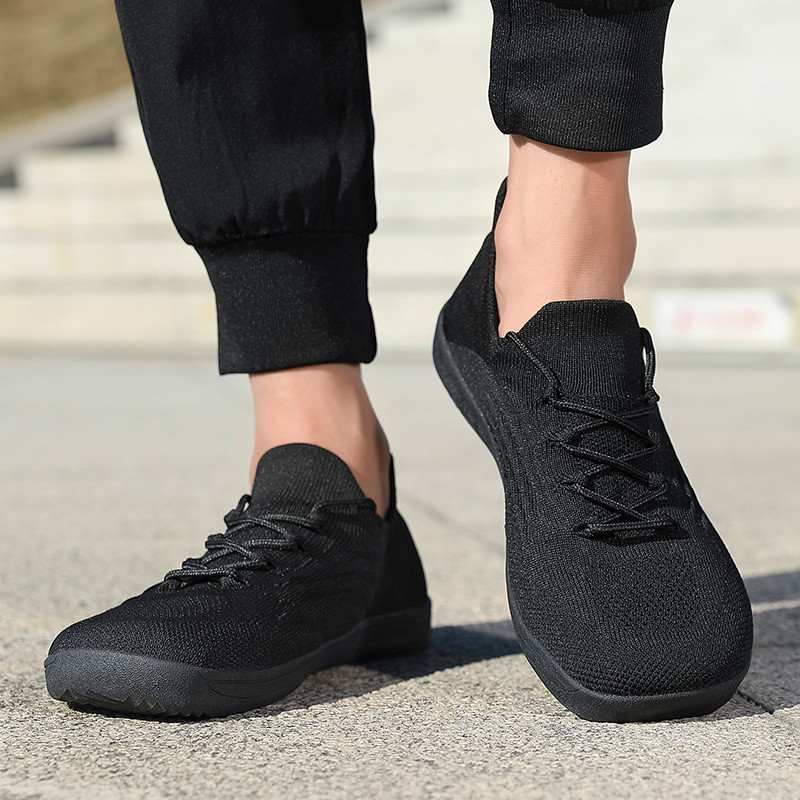 Nx2025 ขายร้อนผู้ชาย Super Soft Breathable Casual กีฬารองเท้าแฟชั่น Barefoot รองเท้าขนาดใหญ่ 39-47