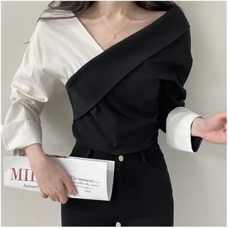 KOKO#เสื้อเชิ้ตคอวีครอสโอเวอร์สีดำและสีขาวอสมมาตรสำหรับผู้หญิง ปิดไหล่ ฟ้า เสื้อผ้าแฟชั่นสวยๆ เสื้อครอปแขนยาว#W483