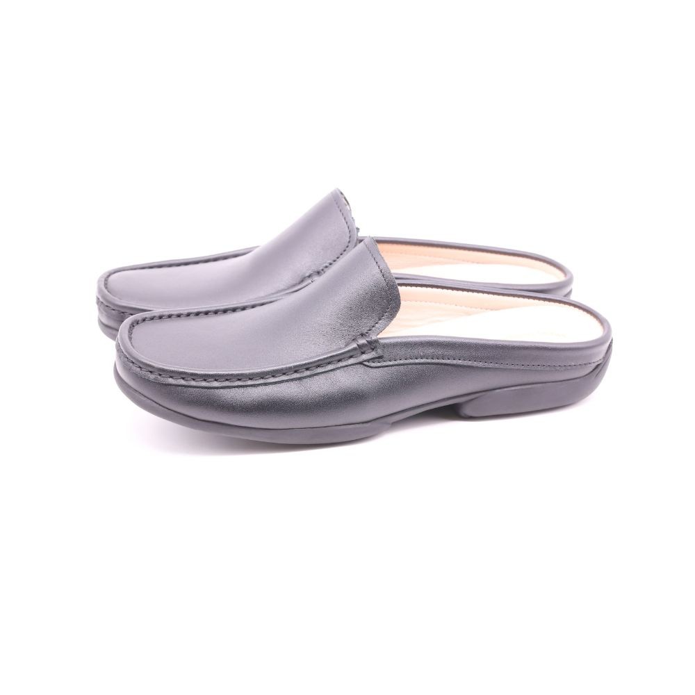 Hush Puppies รองเท้าผู้ชาย รุ่น DEMON HP 8HSFB2553A - สีดำ