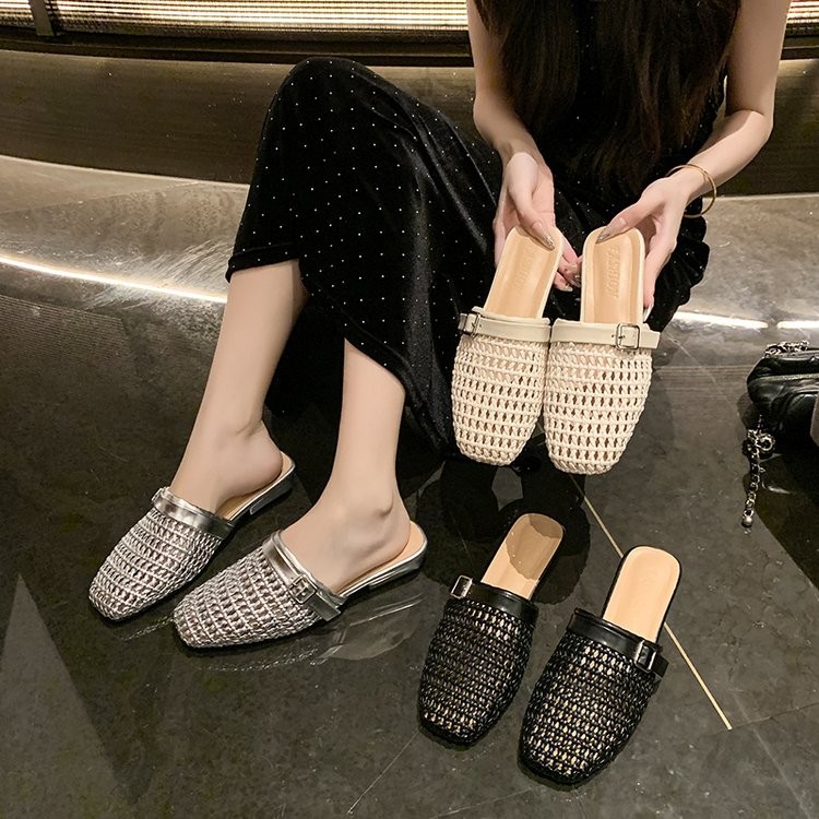 รองเท้าแตะผู้หญิงแบบสวม ปลายเหลี่ยม ระบายอากาศได้ แฟชั่น ขนาดใหญ่