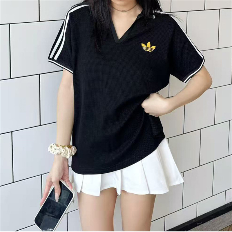 ปักโลโก้เสื้อโปโลคอวีผู้หญิงเสื้อยืดแขนสั้นแห้งเร็วระบายอากาศ