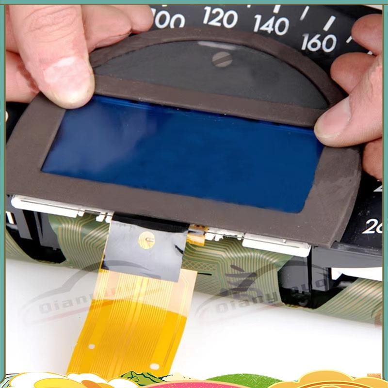 Dashboard จอแสดงผล LCD สําหรับ W203 C-Class หน้าจอ LCD Instrument Cluster Pixel