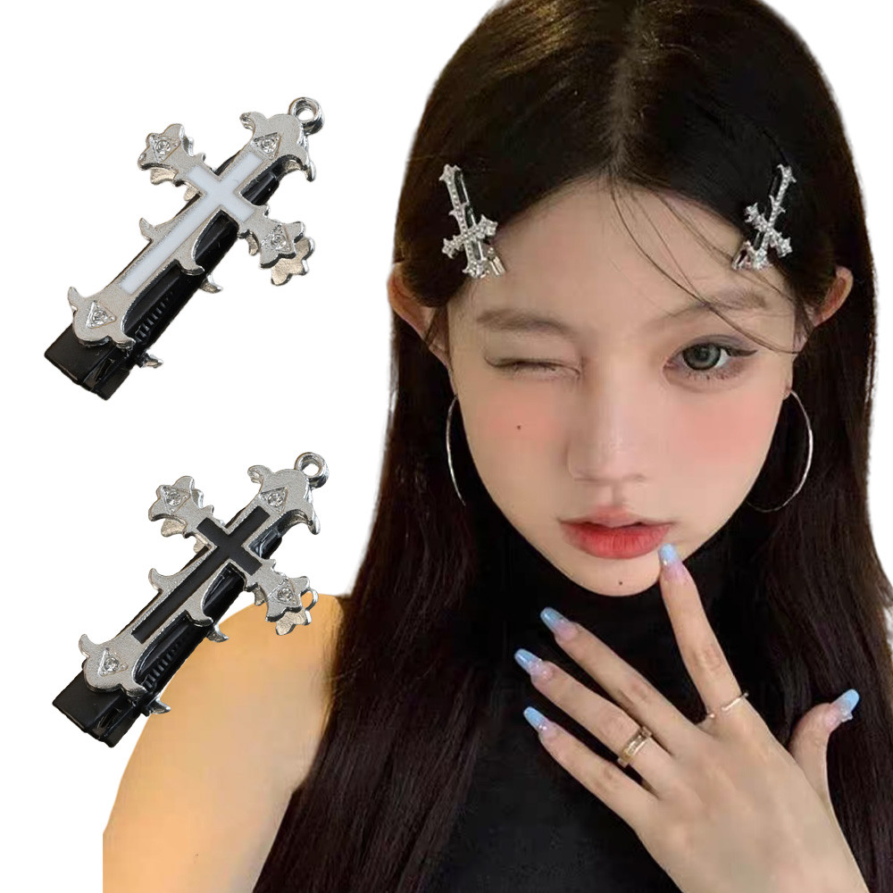 Punk Rhinestone Cross กิ๊บติดผม Gothic โลหะ Duckbill ผม Pins ผู้หญิงสาวด้านข้าง Bangs Barrettes Party Headwear