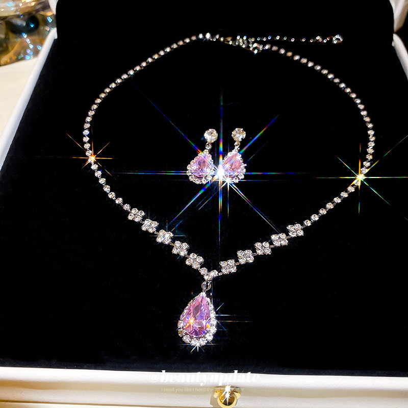 สไตล์พระราชวังเพชรหยดน้ำจี้เพชรสีชมพูชุดสร้อยคอสร้อยคอโซ่กระดูกไหปลาร้าอารมณ์ประณีตหรูหราเบาๆเครื่องประดับแฟชั่น