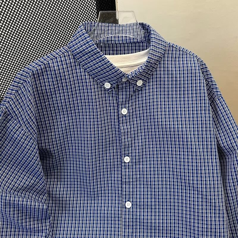 เวอร์ชั่นเกาหลีของฤดูใบไม้ร่วงใหม่ลายสก๊อตสีฟ้าแฟชั่นย้อนยุคหลวมปกลําลองผู้ชายเสื้อเชิ้ตแขนยาว