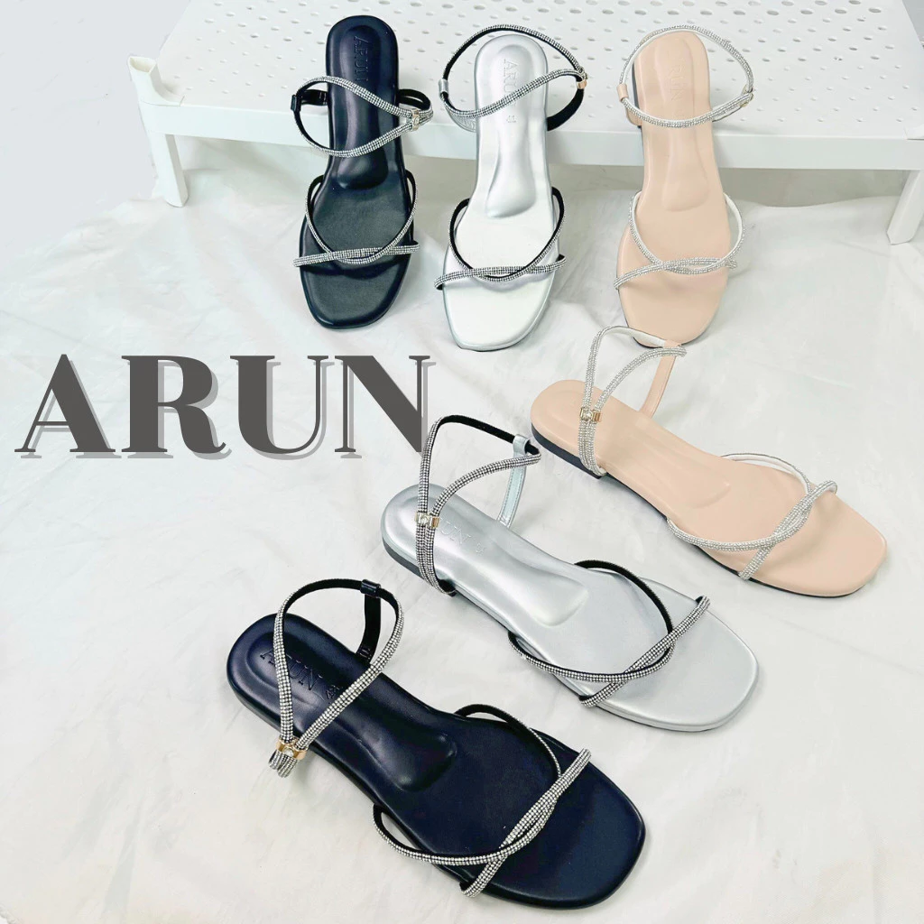 รองเท้าแฟชั่น แบรนด์ ARUN รุ่น AR2028 รองเท้าแตะ ดีไซน์รัดข้อ คาดเพชร v5
