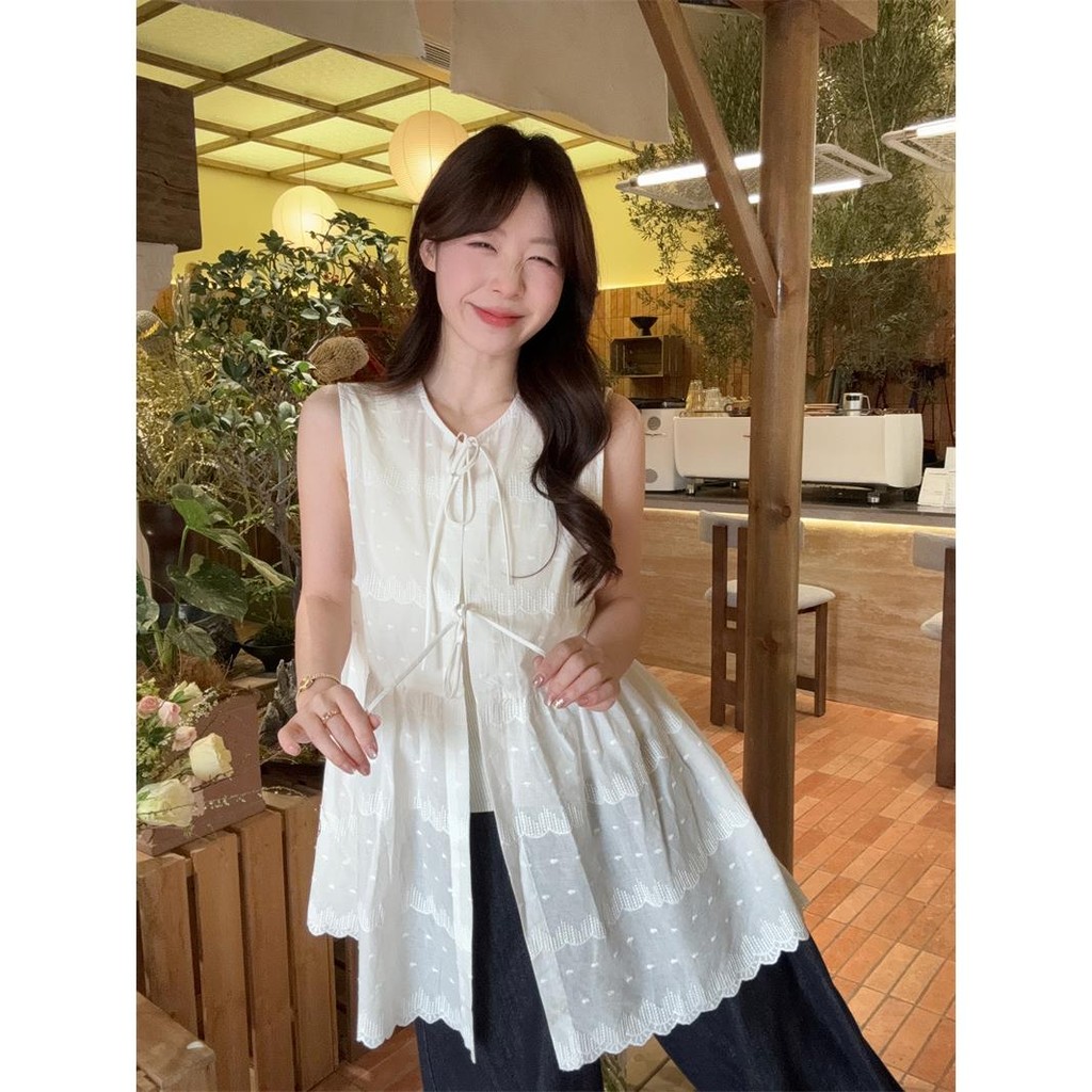 ฝรั่งเศสปักแขนกุดครีมกันแดดเสื้อผู้หญิงฤดูร้อนสไตล์ใหม่สไตล์เกาหลีออกแบบไดอารี่เสื้อกั๊กกระโปรง