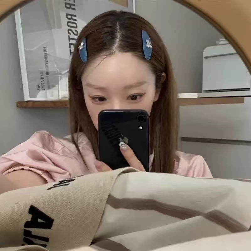 Mouga/Niche Light-Colored Denim โลหะโบว์ Hairpin Love สไตล์ใหม่ Fresh Bangs คลิปด้านข้างดอกไม้ Hairpin อุปกรณ์เสริมผม