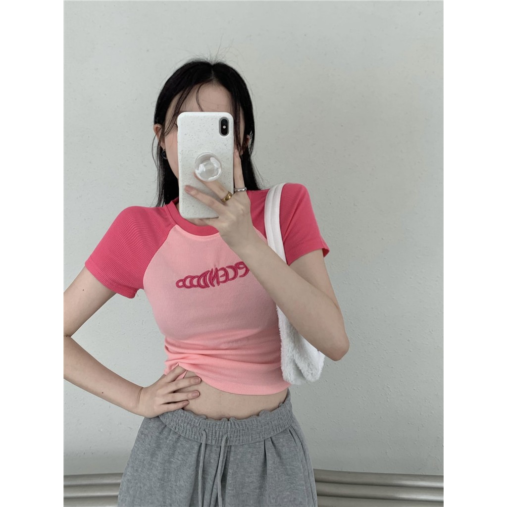 XSK เสื้อยืดแขนสั้นผู้หญิงฤดูร้อน 2023 ใหม่สินค้ายุโรปสั้นสลิมฟิตแน่นหวานและเผ็ด Pure Spice Girl Top
