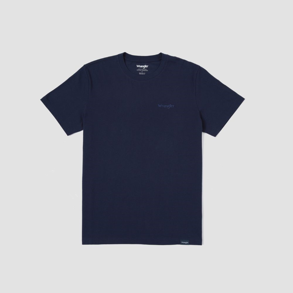 WRANGLER เสื้อยืดแขนสั้นผู้ชาย รุ่น WR SC24MTSSC27 - สีกรมท่า