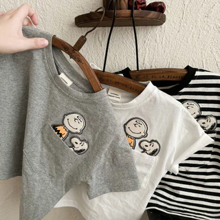 ฤดูร้อน เสื้อยืดแขนสั้นลายทางผ้าฝ้ายสำหรับเด็ก พิมพ์การ์ตูน กระเป๋า เสื้อสบายสำหรับเด็กชายและเด็กหญิง