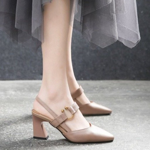 รองเท้าส้นสูงของผู้หญิงทันสมัย รองเท้าส้นสูงปลายแหลม ส้นหนา สีทึบ กันลื่น สวมใส่สบาย