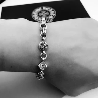 Retro Silver สร้อยข้อมือตัวอักษรที่ไม่ซ้ํากันผู้ชายผู้หญิงสไตล์คู่ Retro โซ่เงินไทย Cross Dice Cross Chain สร้อยข้อมือเครื่องประดับของขวัญ