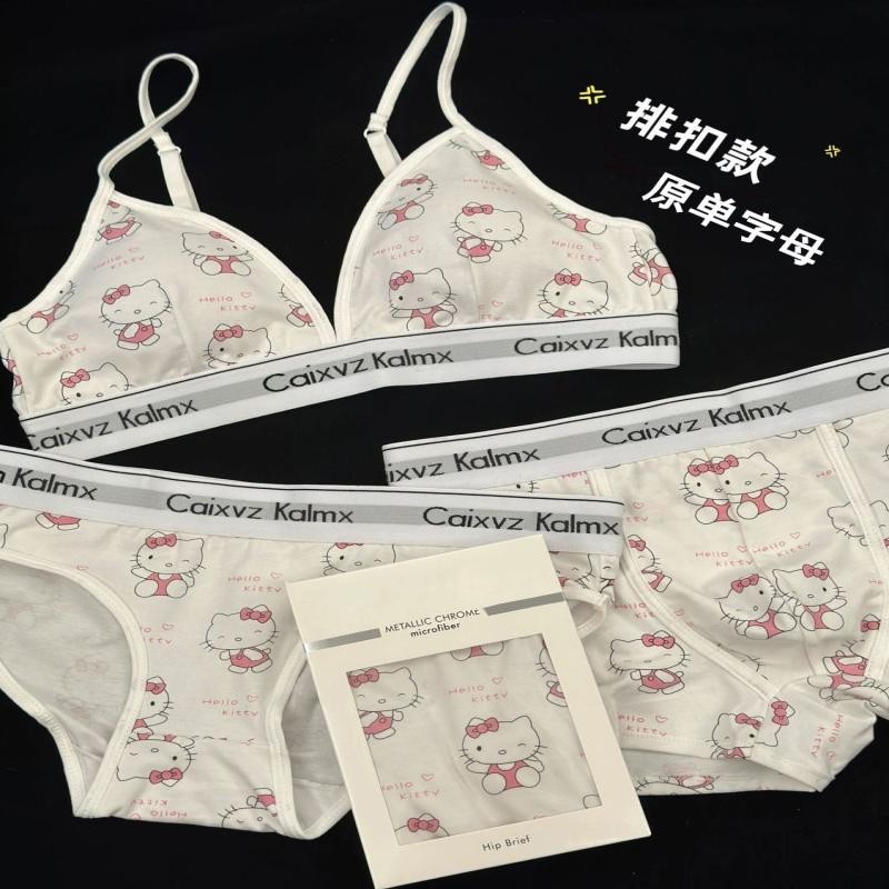 新款凯蒂情侣卡通内衣外穿性感火辣舒适弹力kt猫内衣运动文胸套装New Katy couple cartoon underwear, sexy and popular for wearing outsi