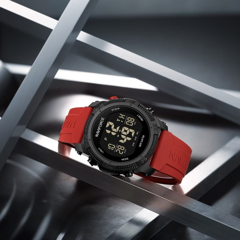 นาฬิกาข้อมือ Naviforce NF7104 สายรับเบอร์ กันน้ำ 30M ของแท้100% ประกันศูนย์ไทย 1 ปี