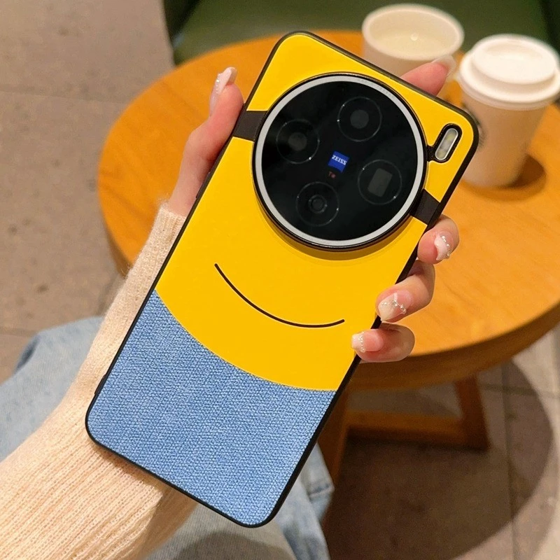 Thin & Light Minions Eyes Design Spliced หนังสําหรับ Vivo X200 Ultra X200S X200 Pro Mini X300 Pro X300 ฝาครอบโทรศัพท์ปลอก