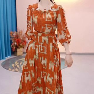 FADFAD Gaun Wanita Lengan Panjang Model Balon | Motif Cetak Unik | Desain Leher Bentuk U | Gaya Elegan Kekinian | Dress Panjang Modis untuk Pesta & Acara Santai | Bahan Nyaman Ringan