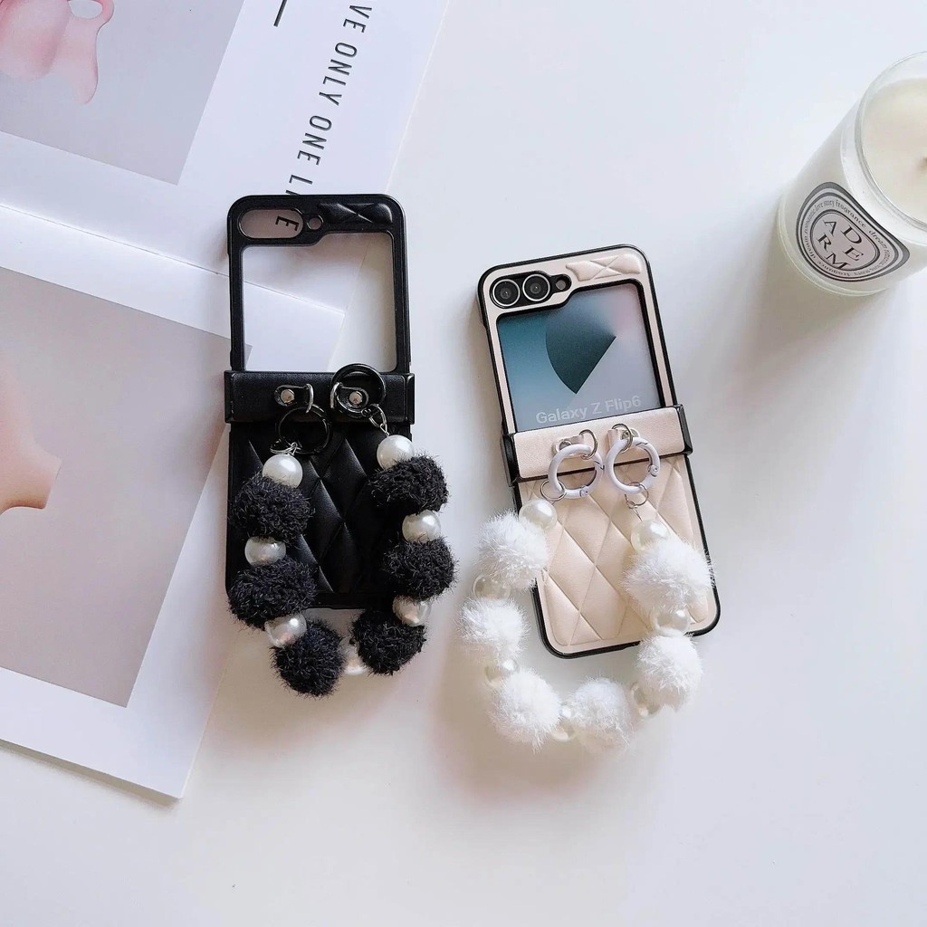 Glitter Pearl Bobbles สายรัดข้อมือสร้อยข้อมือ PU หนังสําหรับ Samsung Galaxy Z Flip 6 5 4 3 เคสโทรศัพท์ Flip6 Flip5 Flip4 Flip3