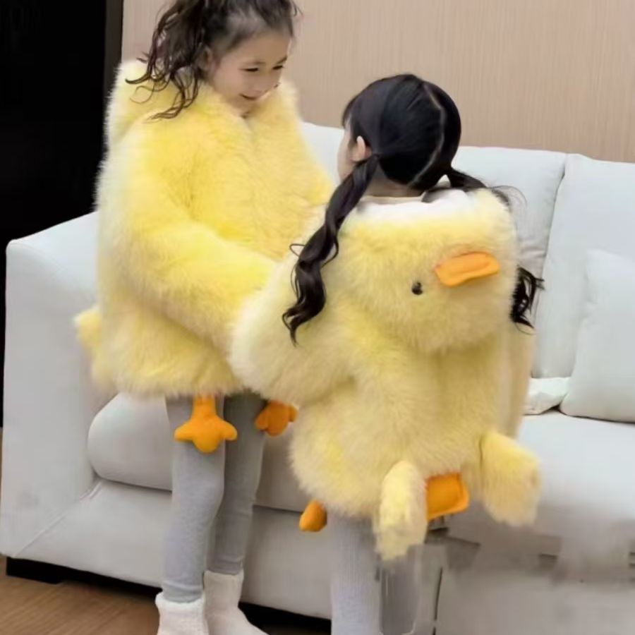 Pdd// [Shop Hot Sale] Boys Girls Winter New Style Grass Furry Sweater Cute Little Duck Furry Winter 
