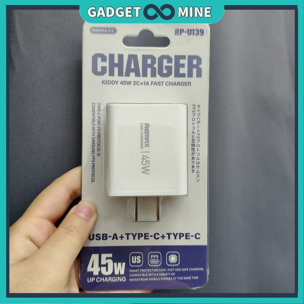 Rmax RP-U319 45W 45W Fast Charging Charger Adapter 45W 2C + 1A USB A/Type C Travel Adapter