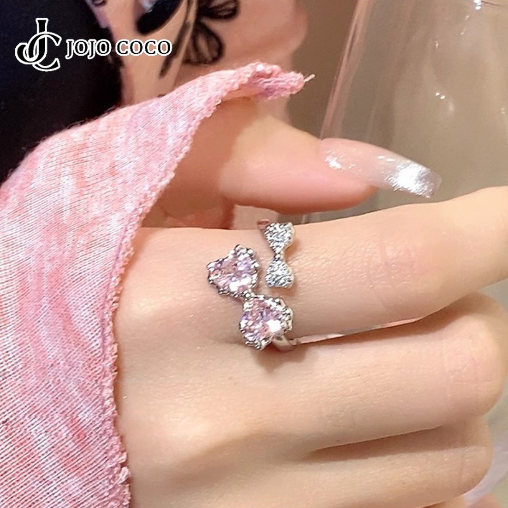 JOJO COCO แหวนปรับได้เปิดผีเสื้อสีชมพูระดับไฮเอนด์สําหรับผู้หญิงเพชรสีชมพูแหวนประณีตฝรั่งเศส