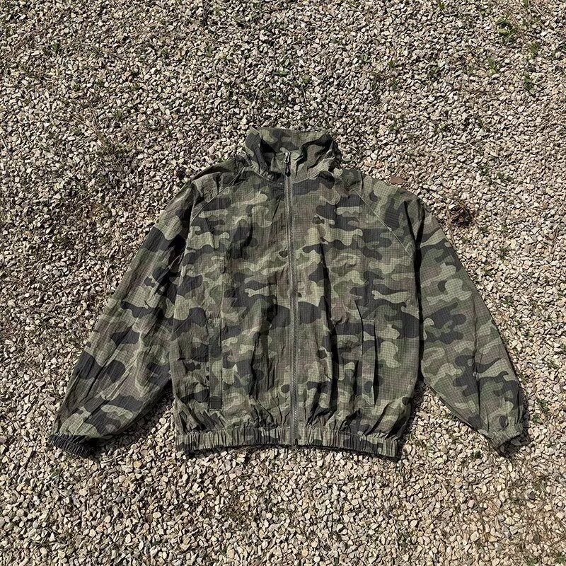 2025 เสื้อแจ็คเก็ตสั้นแบบสบายสำหรับผู้ชายและผู้หญิง สไตล์ย้อนยุคอเมริกัน ลายพราง บาง แห้งเร็ว - รูปที่ 3