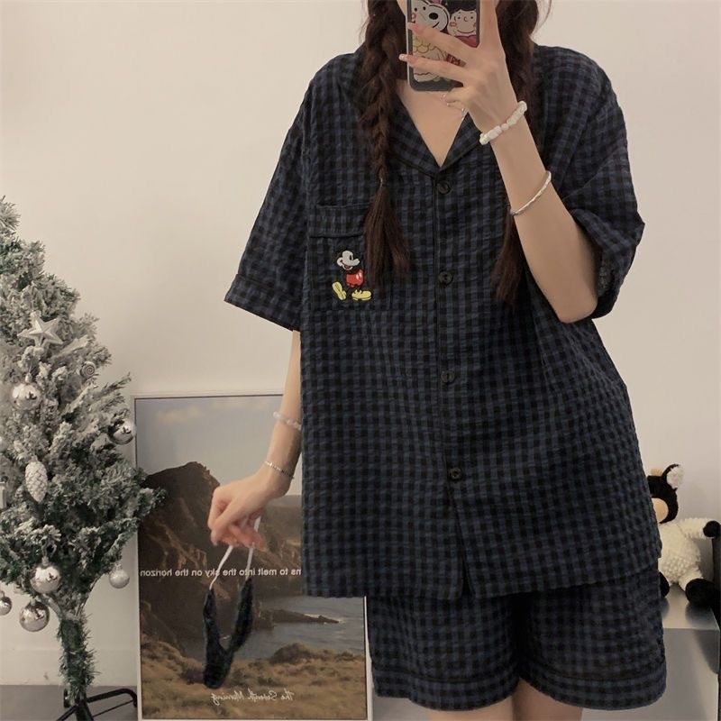 ชุดนอนคู่มิกกี้ลายสก๊อตสไตล์ INS สไตล์เกาหลีชุดใส่ในบ้านกางเกงขาสั้นแขนสั้นสำหรับผู้หญิงฤดูร้อน